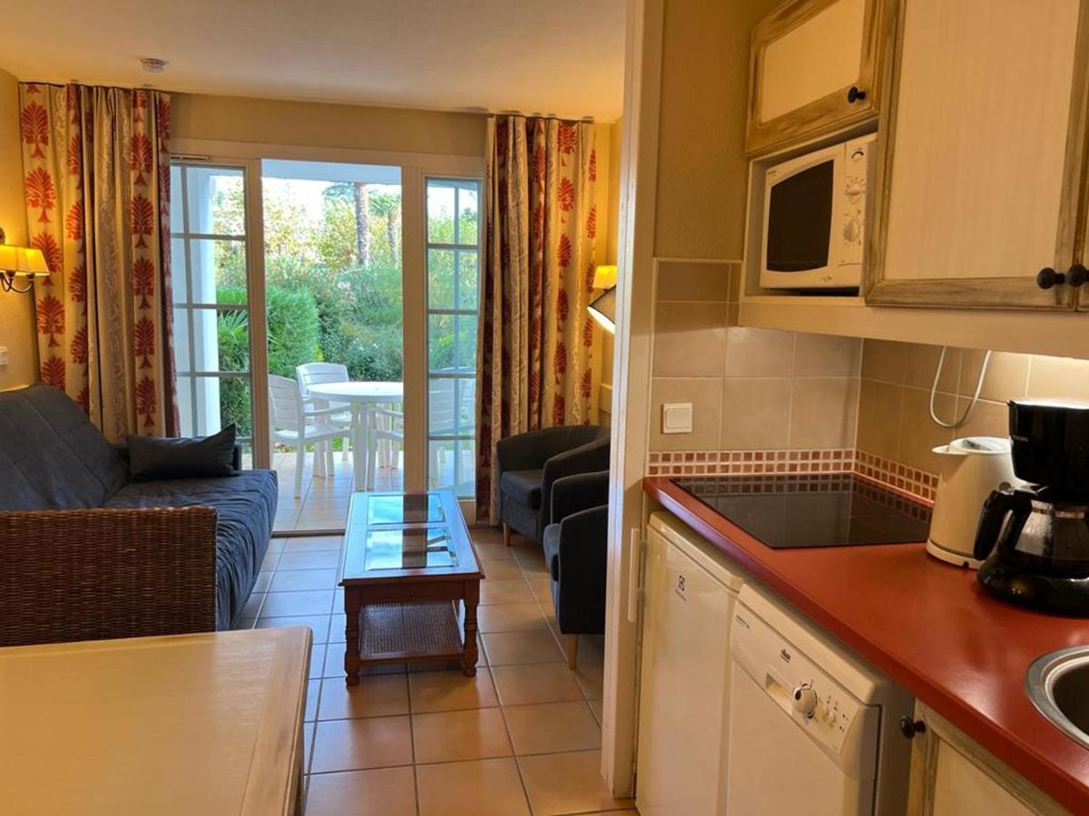 Appartement T2 Charmant Avec Piscine Et Parking, Proche Hendaye - Fr-1-239-1005 à Urrugne Extérieur photo